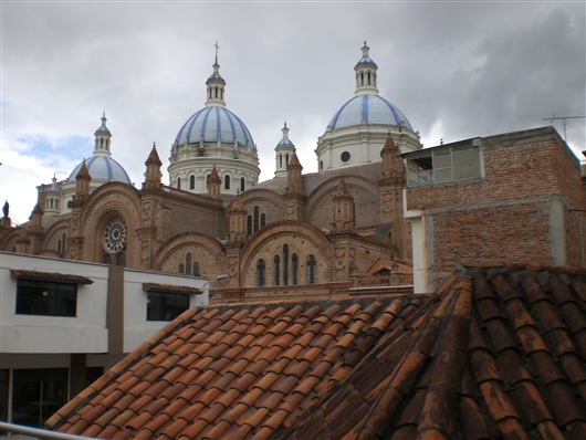 エクアドル　クエンカ　(Cuenca) 世界遺産の文化都市